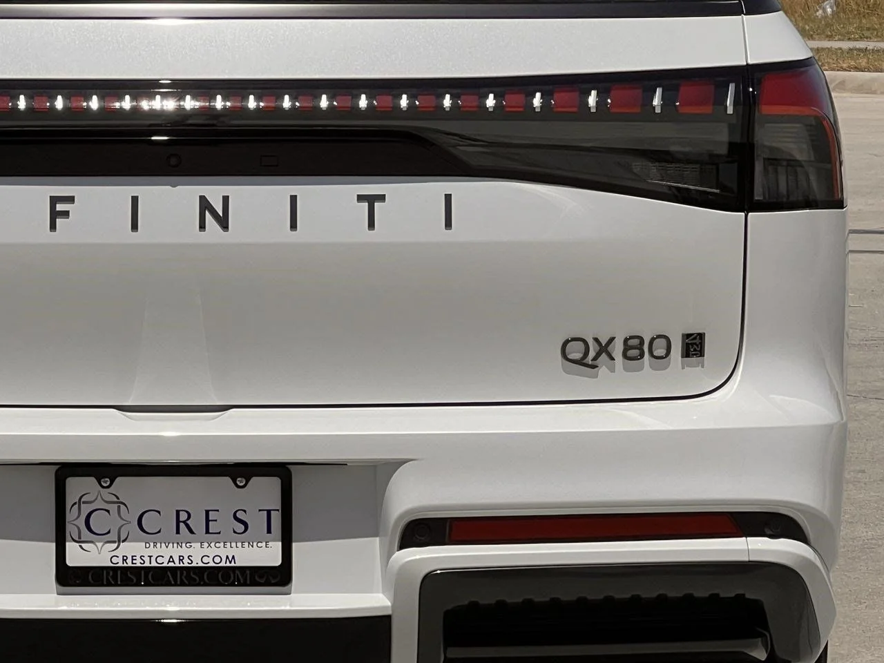 New 2027 2T RADIANT WHIT INFINITI Autograph 4WD image 5