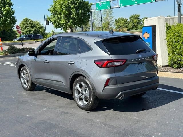 Used 2026 Gray Ford ST-Line image 3