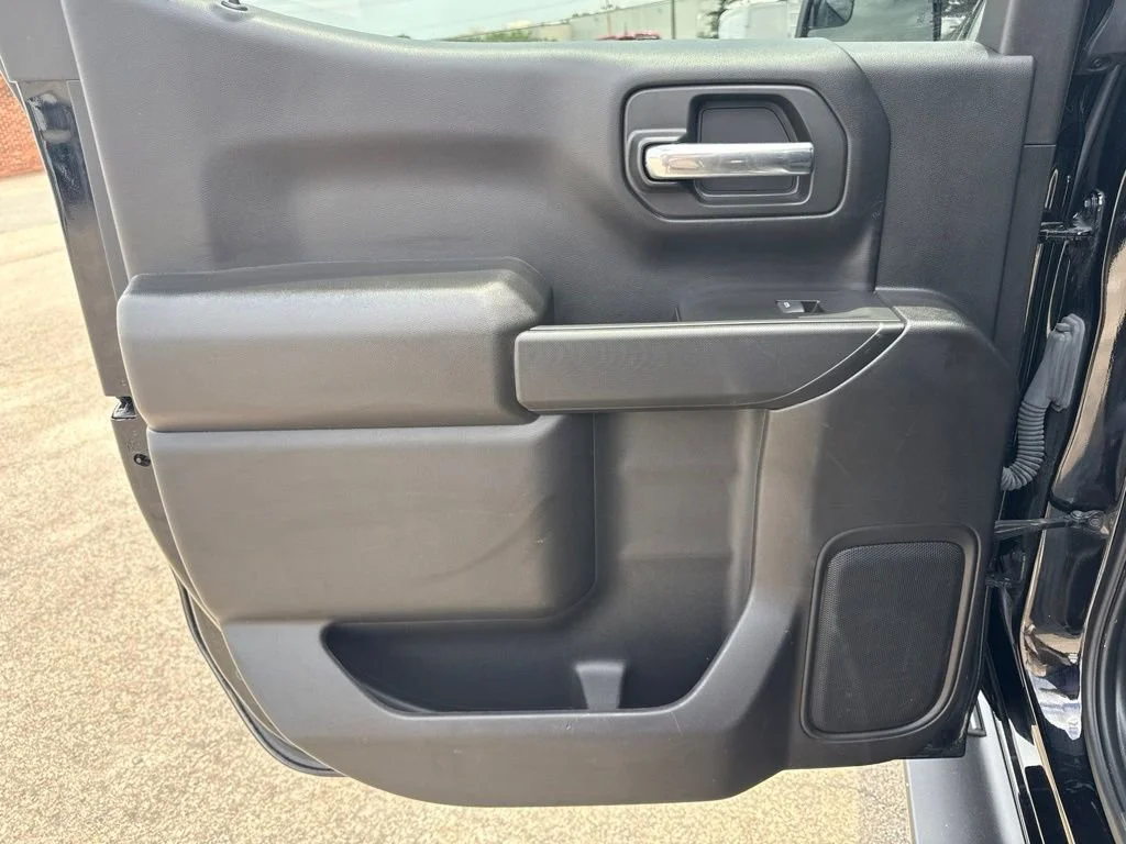 Used 2024 Black Chevrolet Custom image 26
