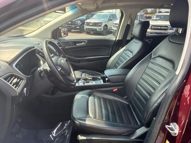 Used 2019 Burgundy Velvet Metallic Tinted Clearcoat Ford SEL image 16