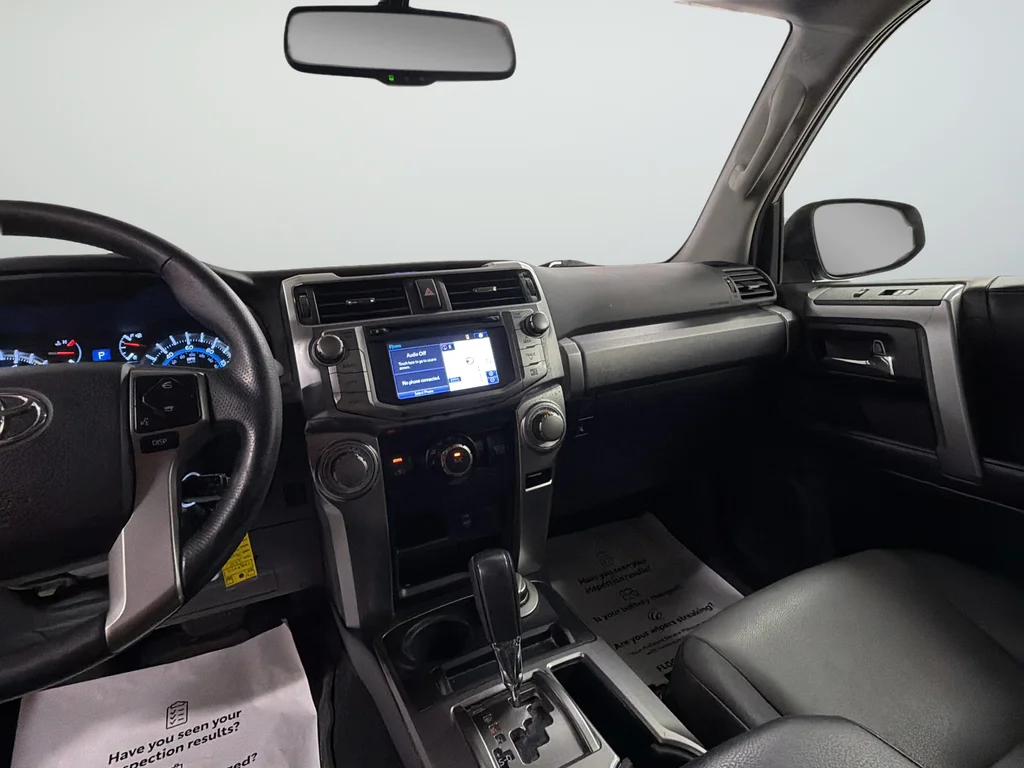 Used 2019 Silver Toyota SR5 Premium image 11
