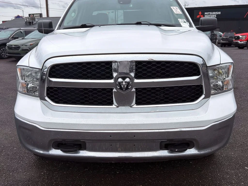 Used 2022 Bright White Ram SLT image 29
