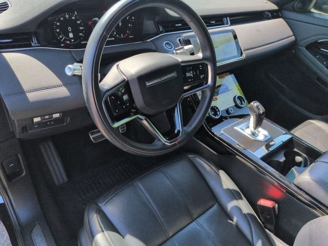 Used 2021  Land Rover R-Dynamic SE image 10
