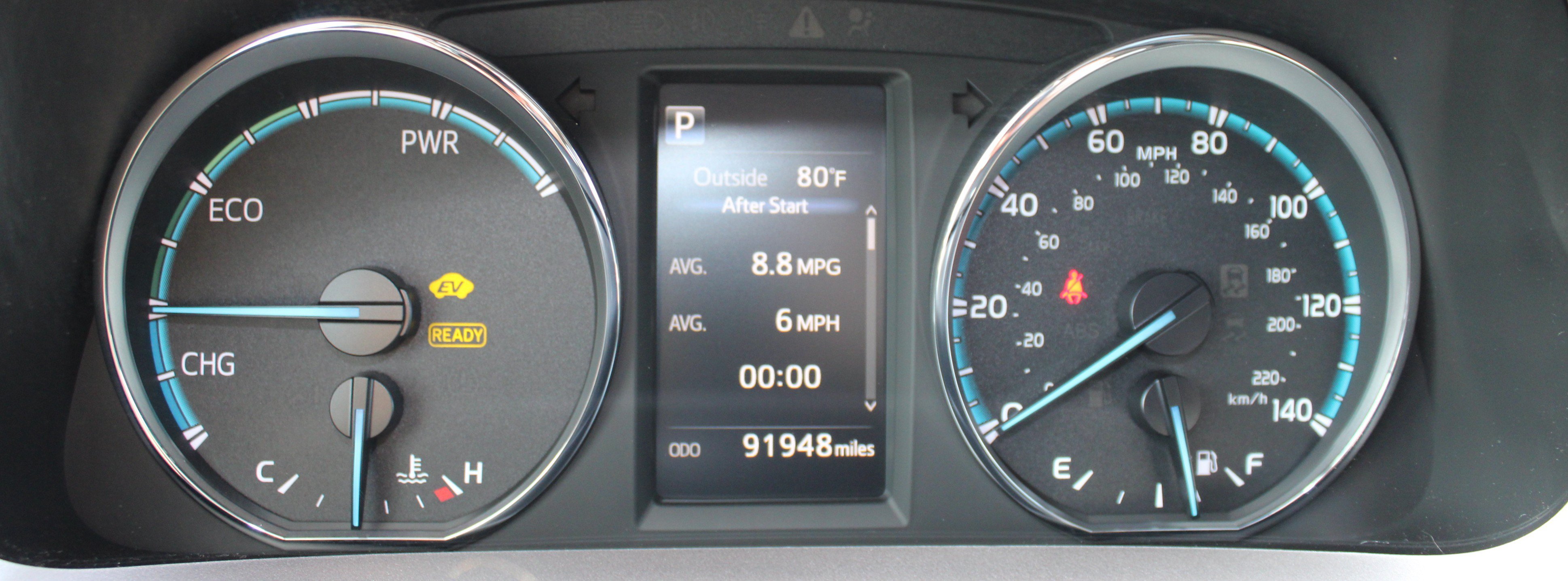 Used 2018 White Toyota  image 26