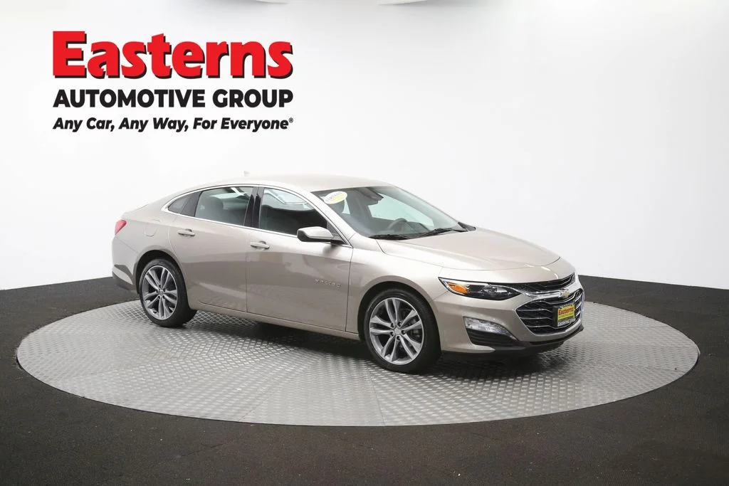 Used 2025 Gray Chevrolet LT image 48