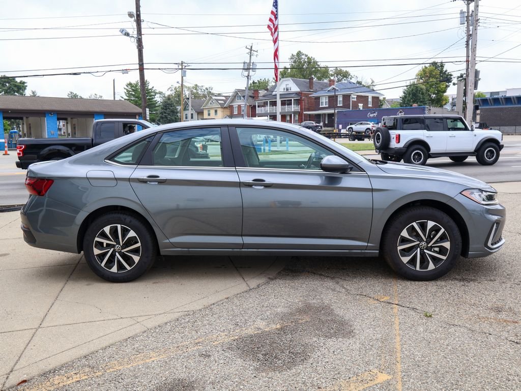 New 2026 Silver Volkswagen 1.5T S image 6