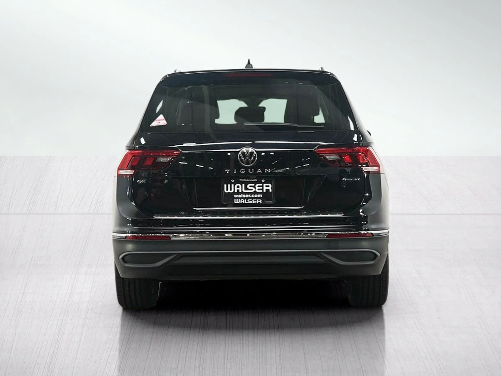 Used 2022 Black Volkswagen 2.0T SE image 4