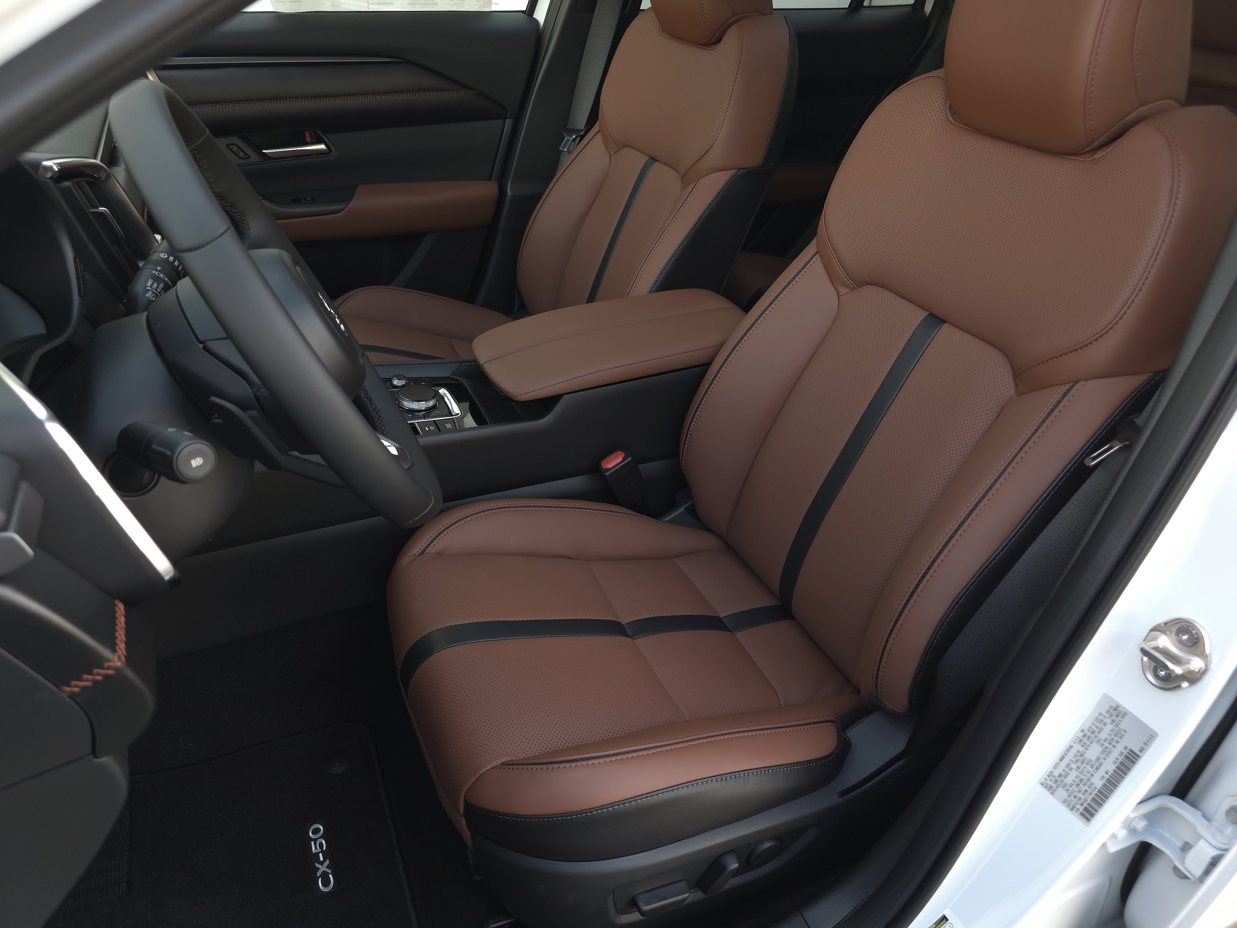 2026 Mazda CX-50 Premium Plus - Photo 9