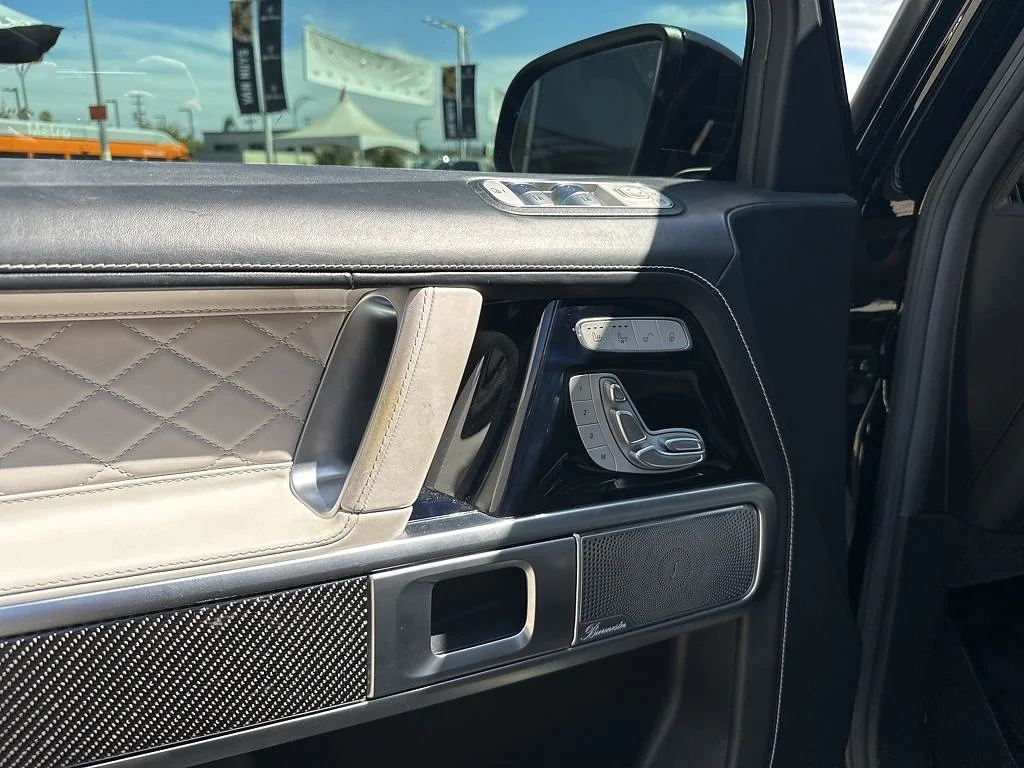 Used 2021 Black Mercedes-Benz G 550 image 8