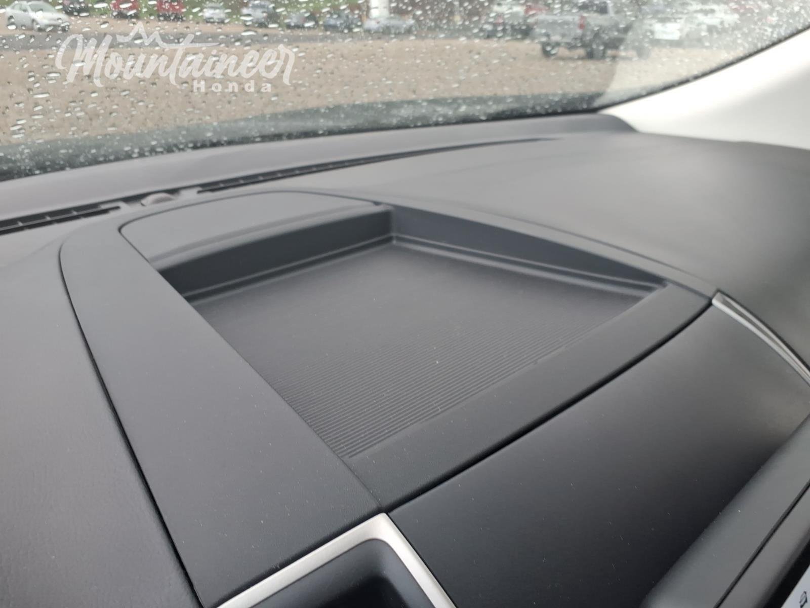 Used 2022 Agate Black Ford SEL image 41