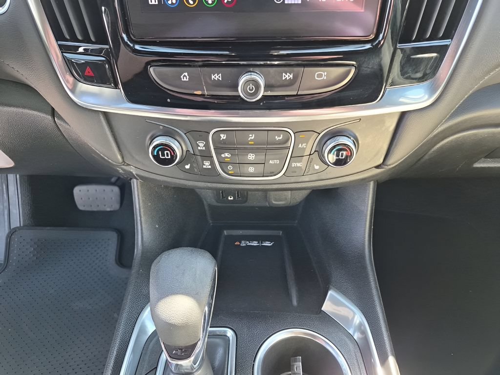 Used 2023 Northsky Blue Metallic Chevrolet LT Cloth image 42