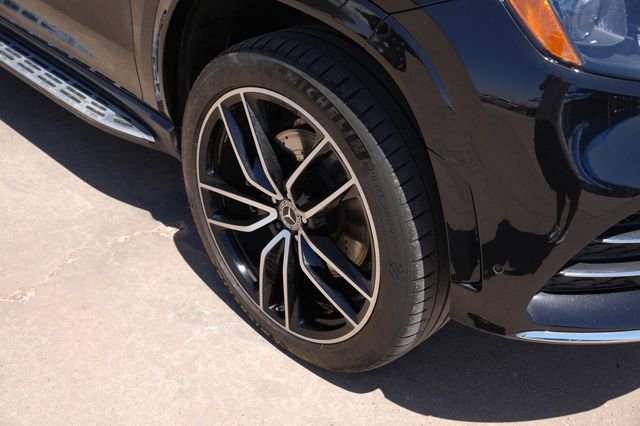 Used 2021  Mercedes-Benz GLS 580 image 9