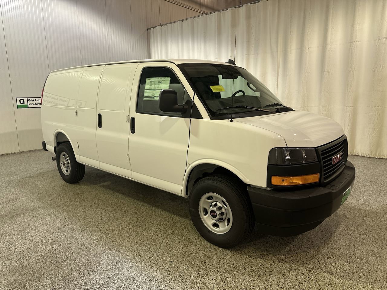 2025 GMC Savana Cargo