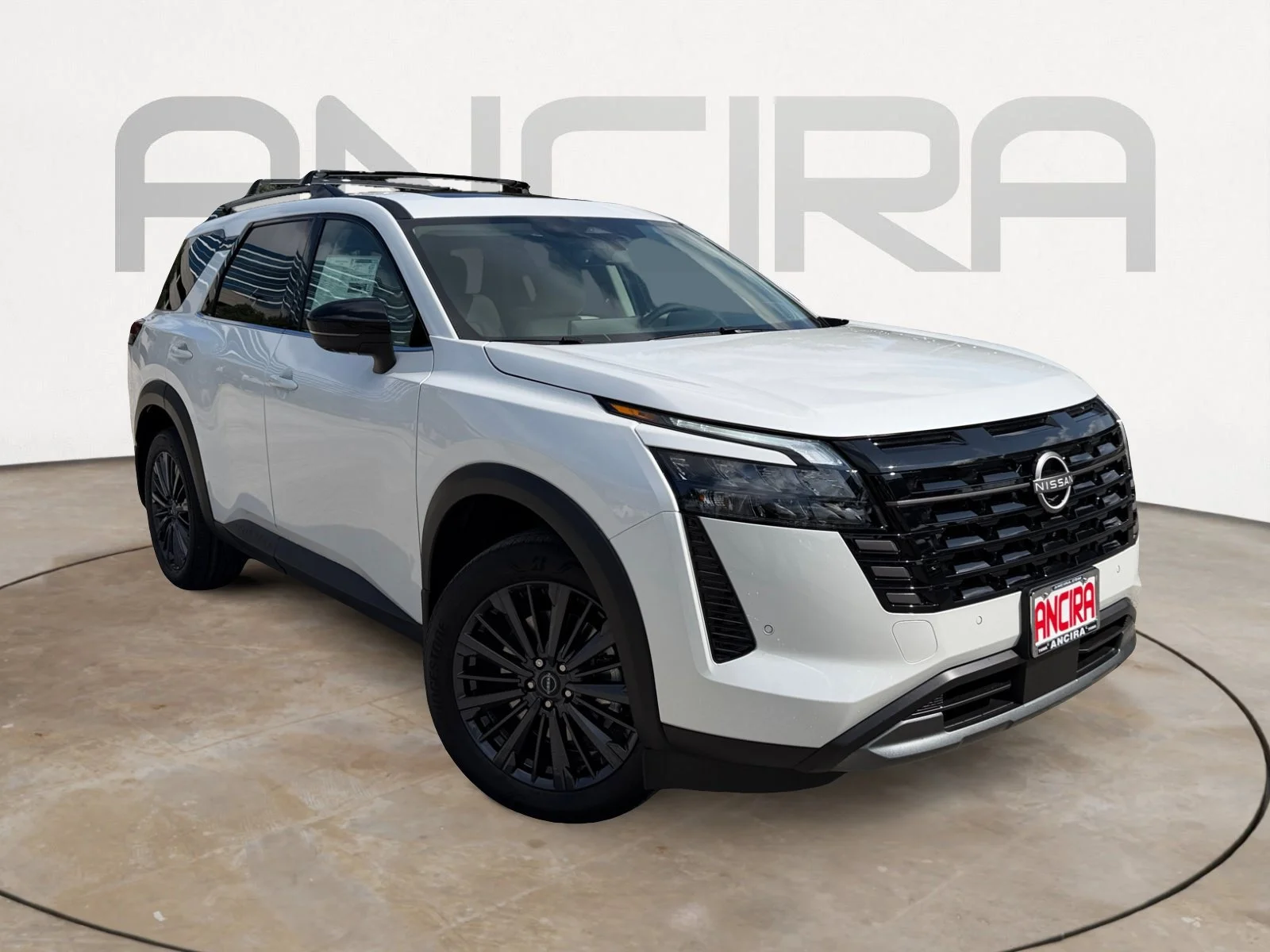 New 2026 Everest White Pearl Tricoat Nissan SL image 4