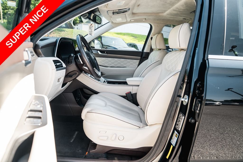 Used 2021 Black Hyundai Calligraphy image 25