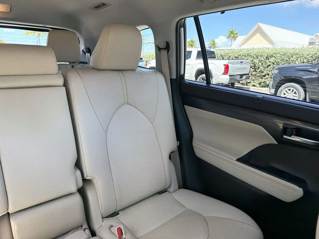 Used 2020 Silver Toyota Limited image 14