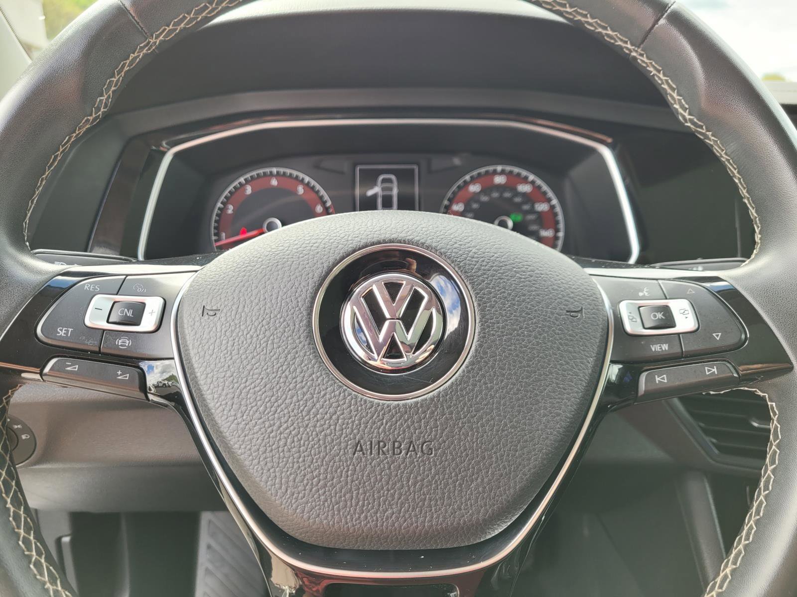 Used 2021 Pure White Volkswagen R-Line image 24