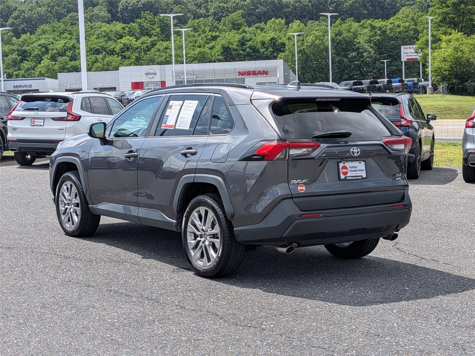 Used 2020 Magnetic Gray Metallic TOYOTA  image 7