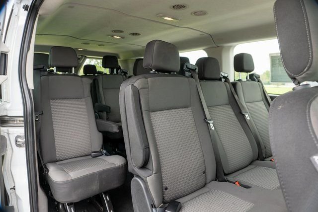Used 2024 Oxford White Ford XLT image 11
