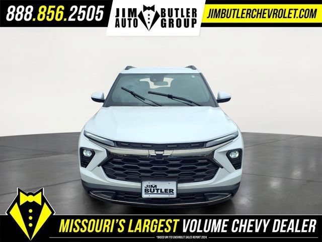 New 2026 Iridescent Pearl Tricoat Chevrolet ACTIV image 26