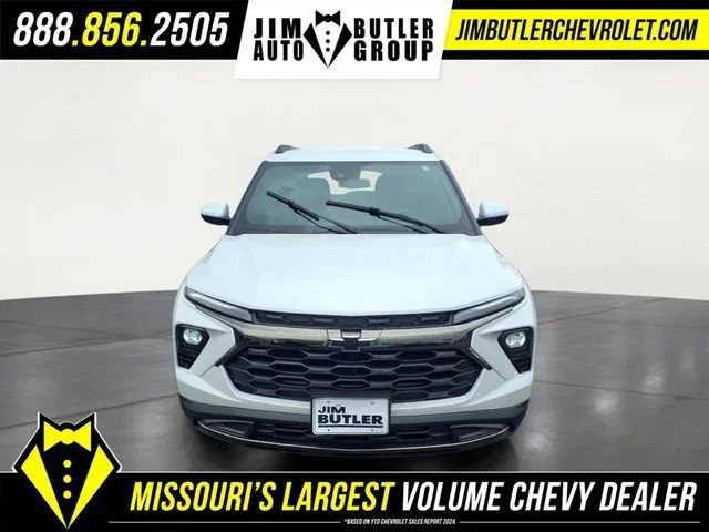 New 2026 Iridescent Pearl Tricoat Chevrolet ACTIV image 26