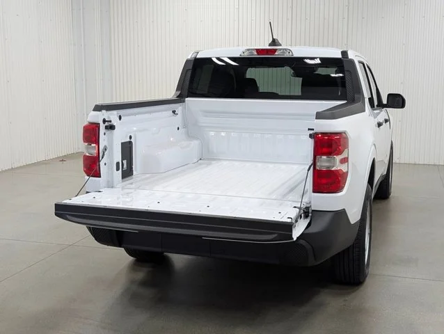 New 2026 Oxford White Ford XL image 45