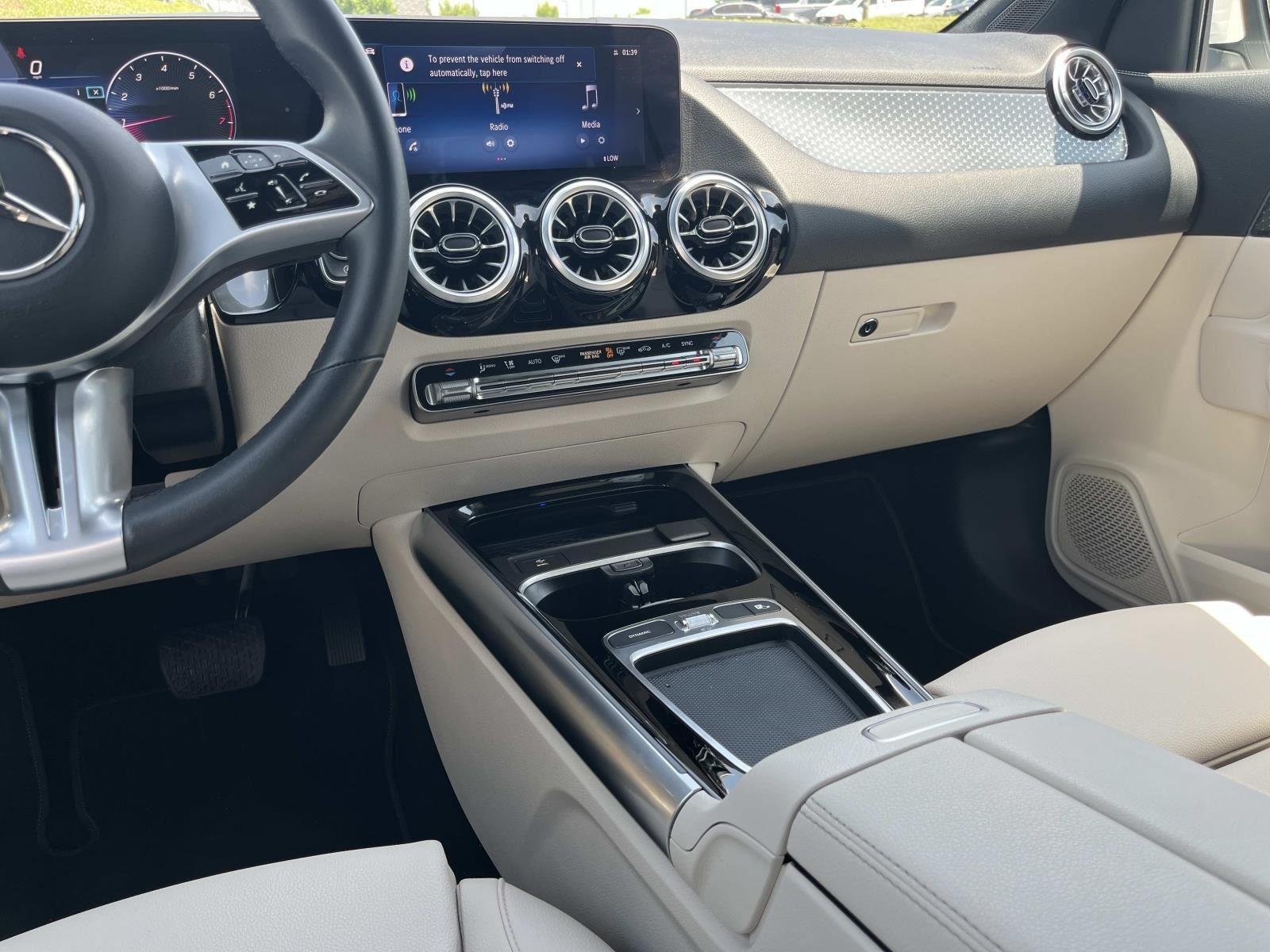 Certified Used 2025 Polar White Mercedes-Benz GLA 250 image 15