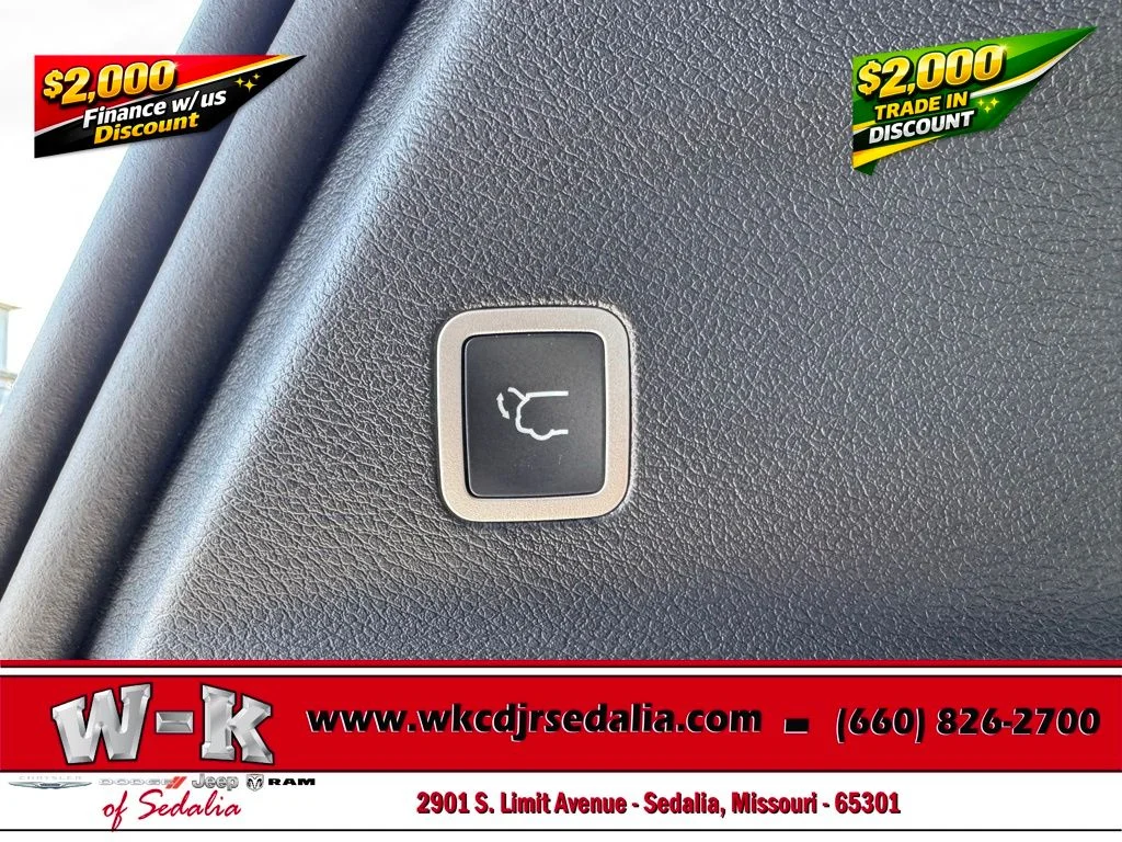 2026 Chrysler Pacifica Limited - Photo 38