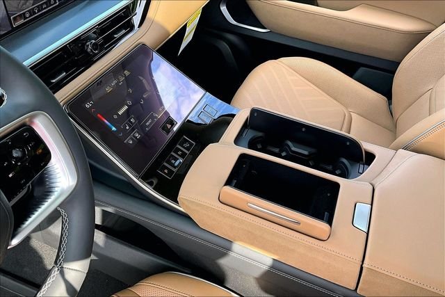 New 2026 BLACK OBSIDIAN INFINITI LUXE image 15