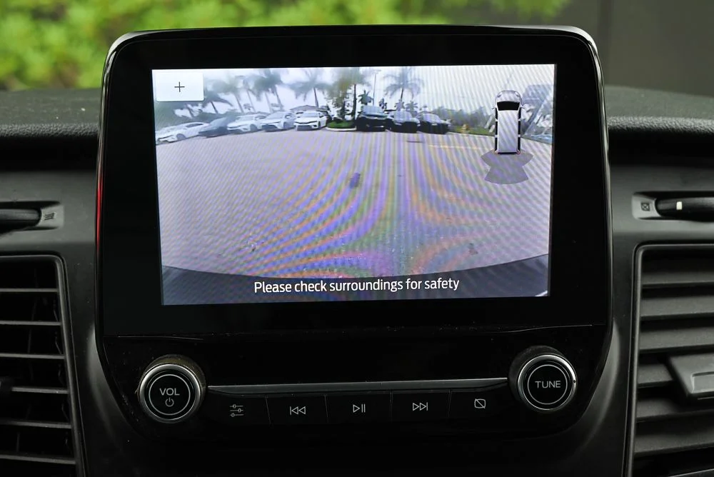 Used 2020 White Ford Base image 26
