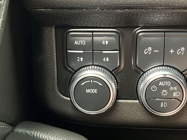 Used 2023 Onyx Black GMC Denali image 18