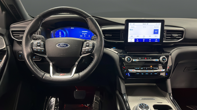 Used 2022 Agate Black Metallic Ford ST image 11