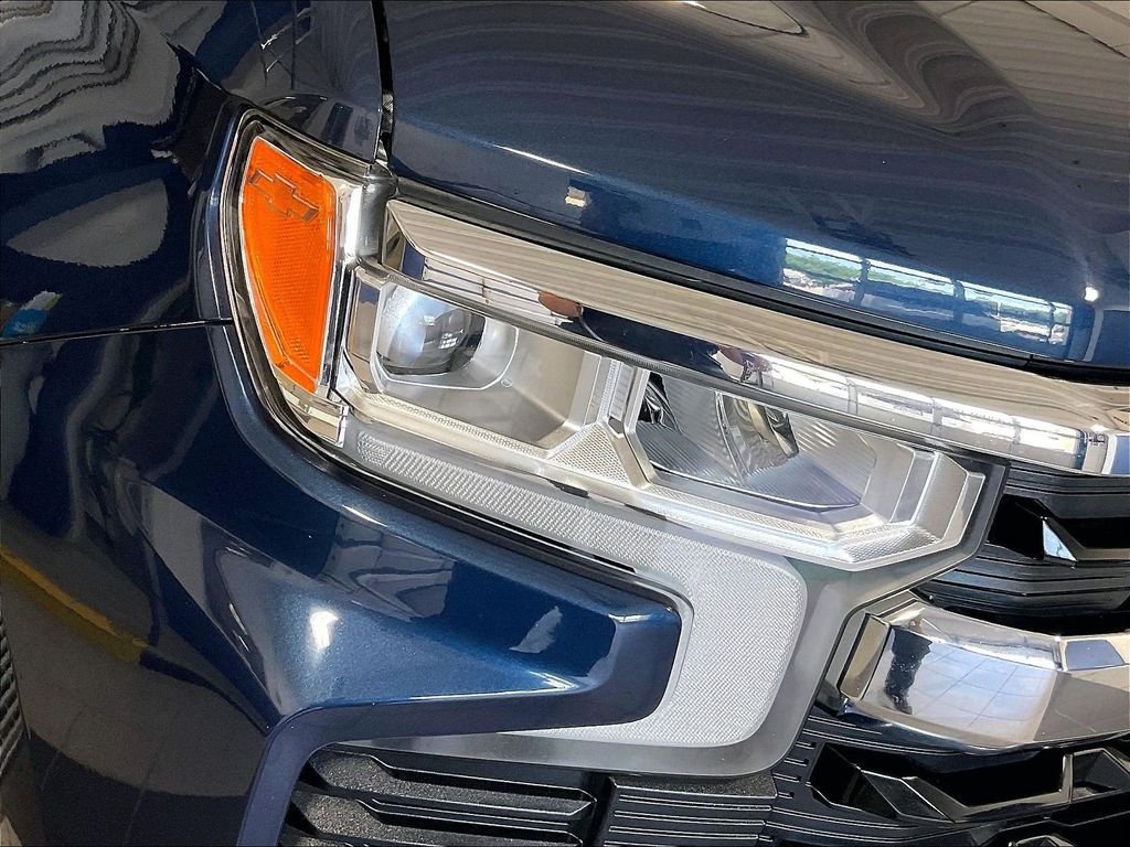 Used 2023 Blue Chevrolet LT image 32