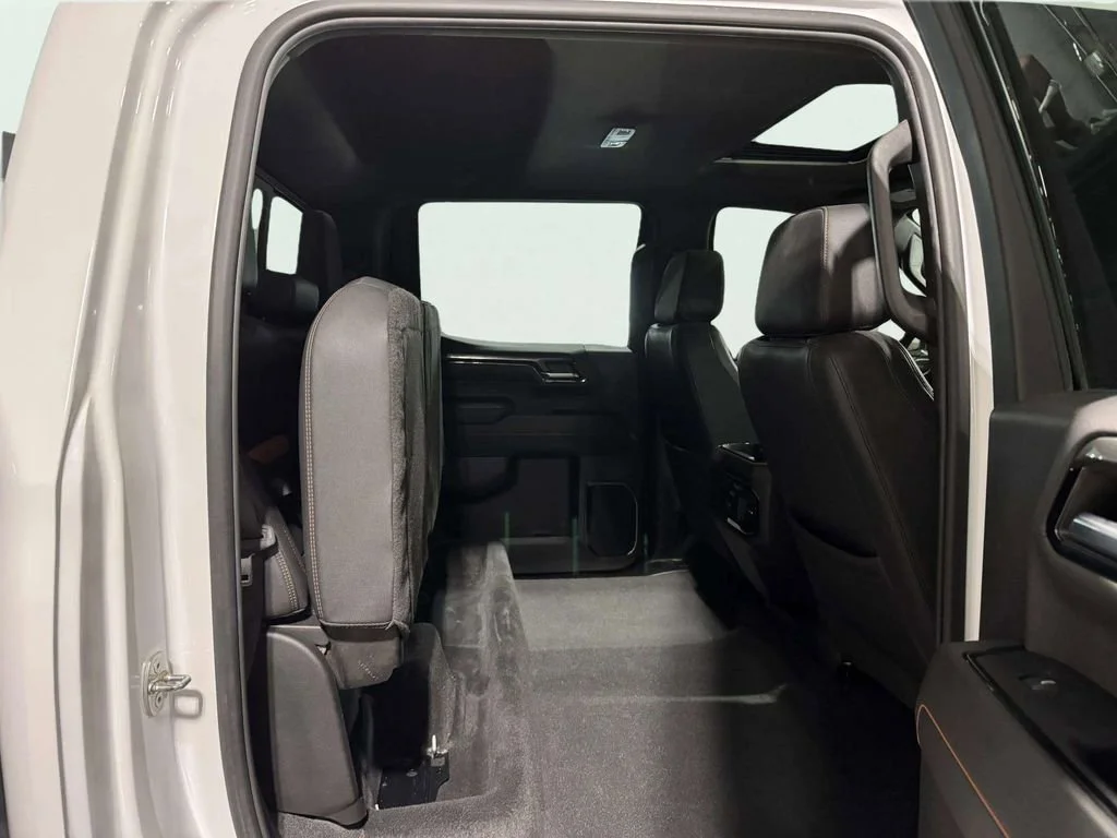 Used 2024 Summit White GMC AT4 image 28