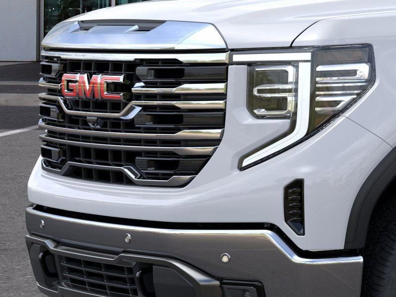 2026 GMC Sierra 1500 SLT - Photo 13