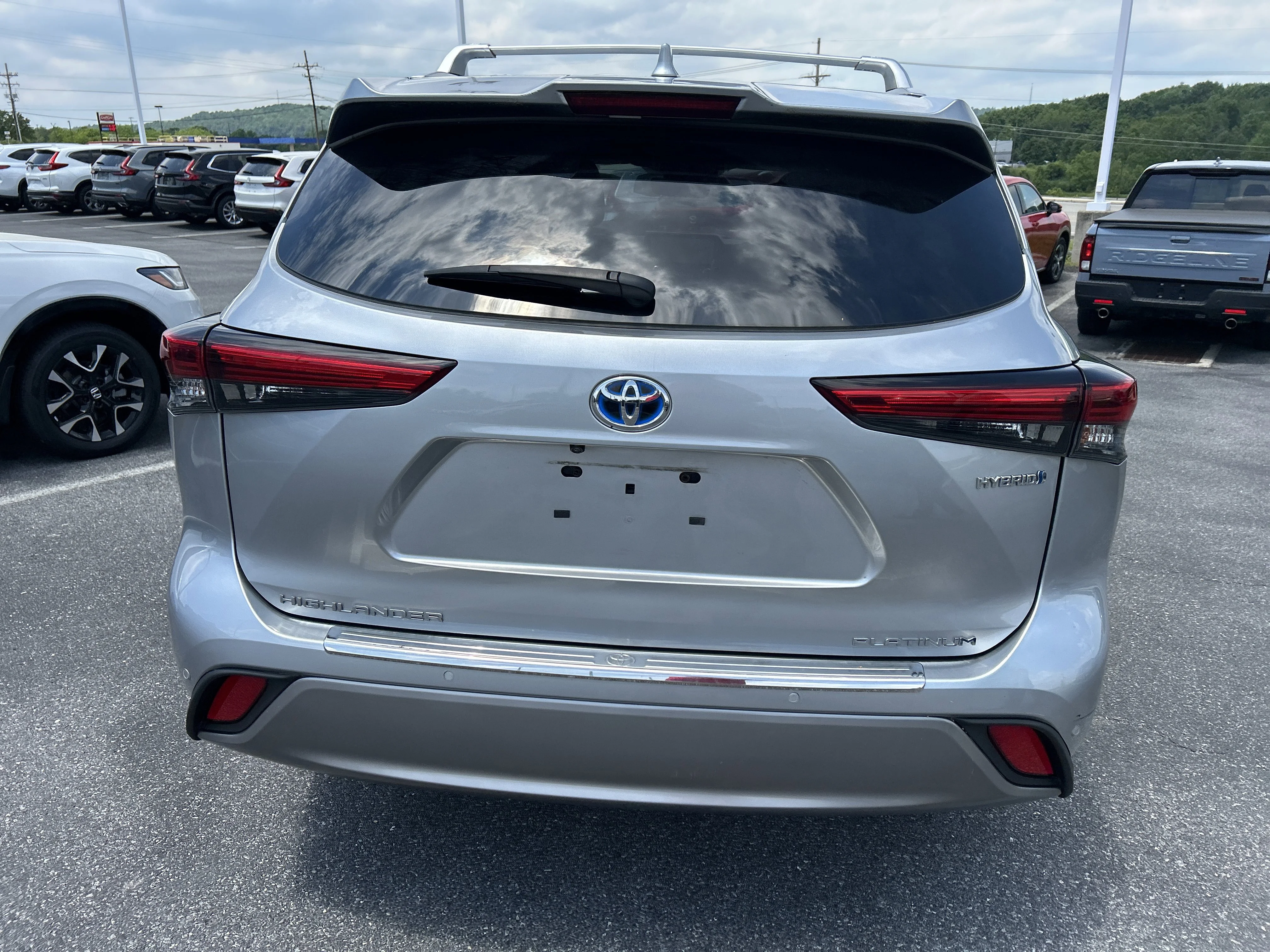 Used 2023 Celestial Silver Metallic Toyota Hybrid Platinum image 5