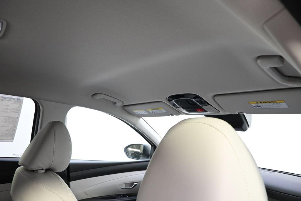 New 2026 White Pearl Hyundai SEL Plus AWD image 17