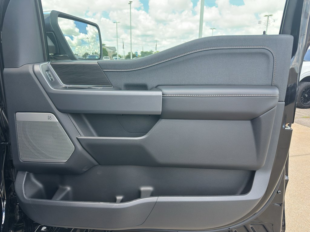 New 2026 Agate Black Metallic Ford Lariat® image 33