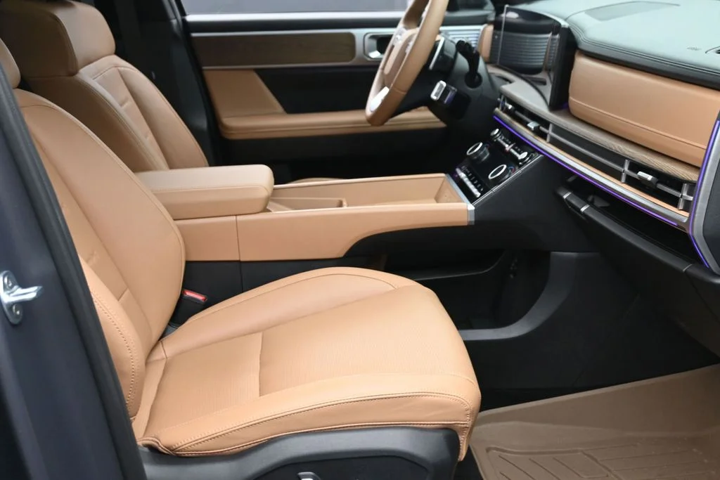 Used 2026 Gray Hyundai Limited image 9