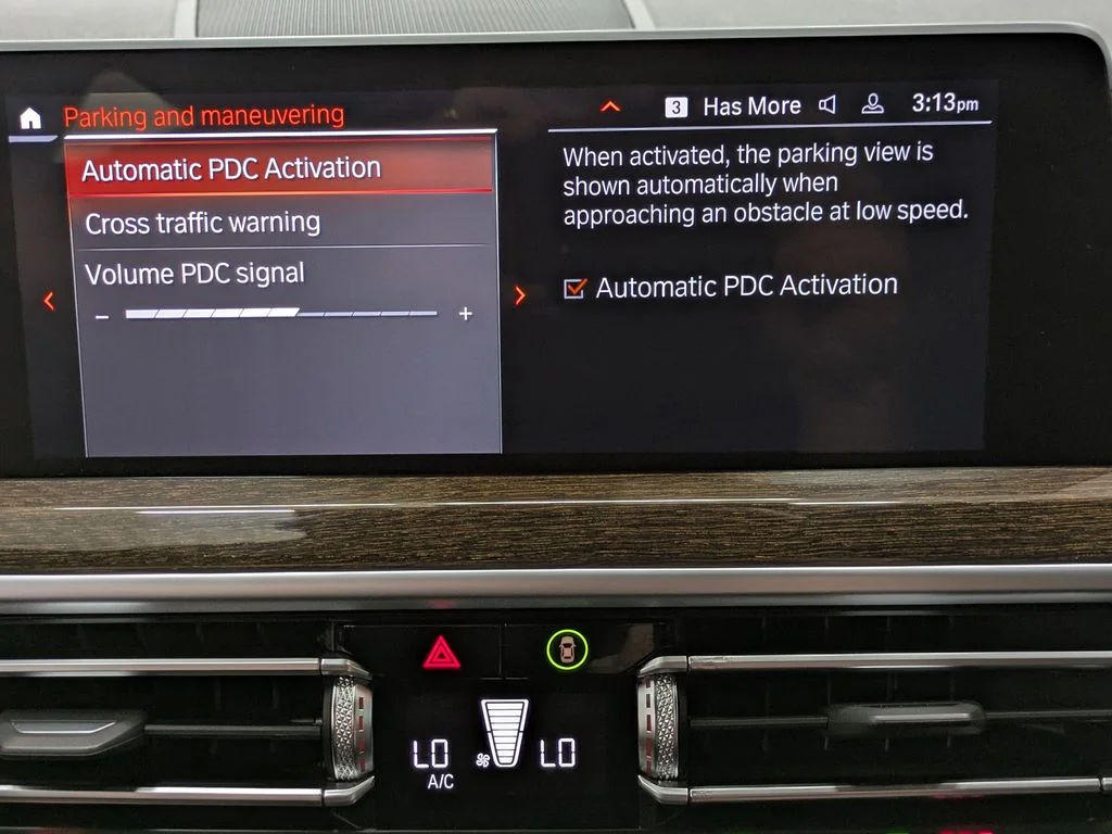 Used 2022 Blue BMW xDrive30i image 12