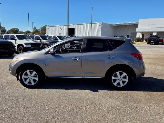 Used 2010 Gray Nissan S image 4