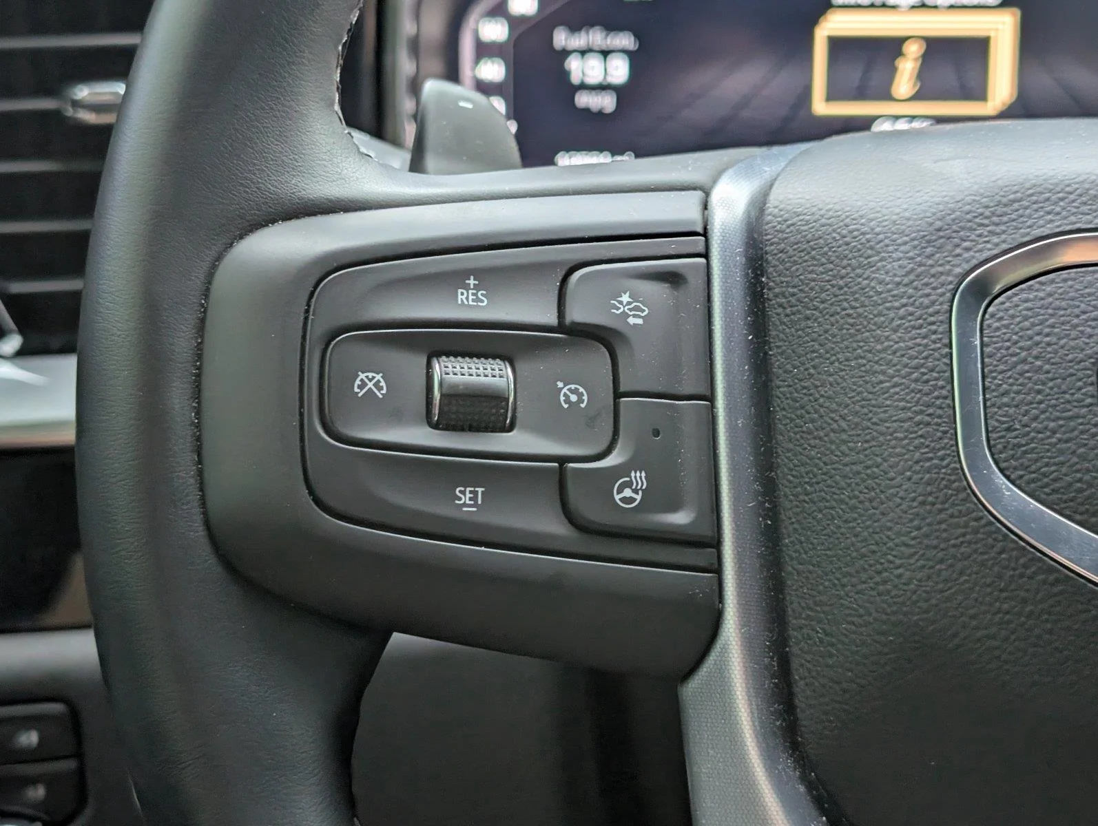 Used 2026 Summit White GMC Elevation image 29