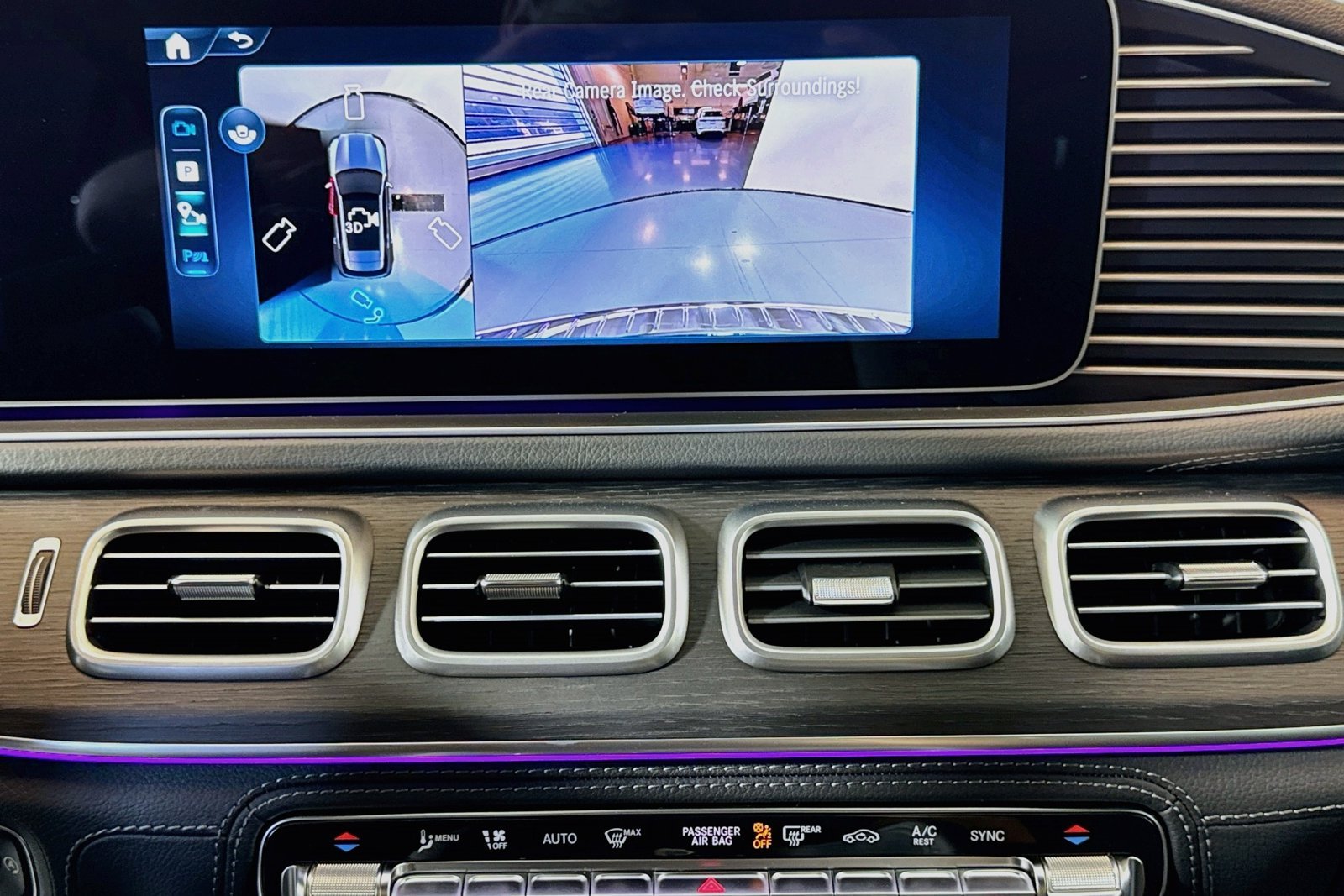 New 2026 Selenite Grey Metallic Mercedes-Benz GLE 580 image 13