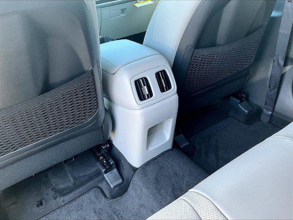 New 2026 Gray Hyundai SEL Convenience image 12