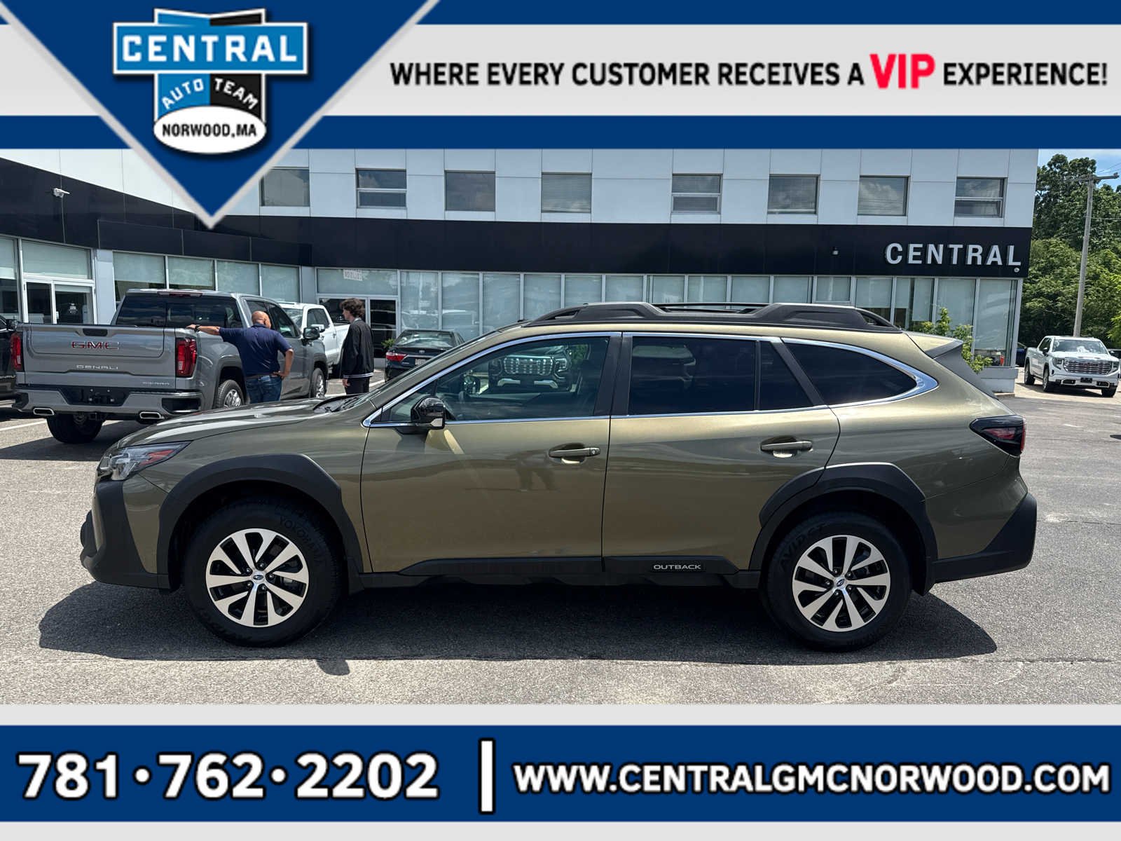 Used 2024 Green Subaru Premium image 1