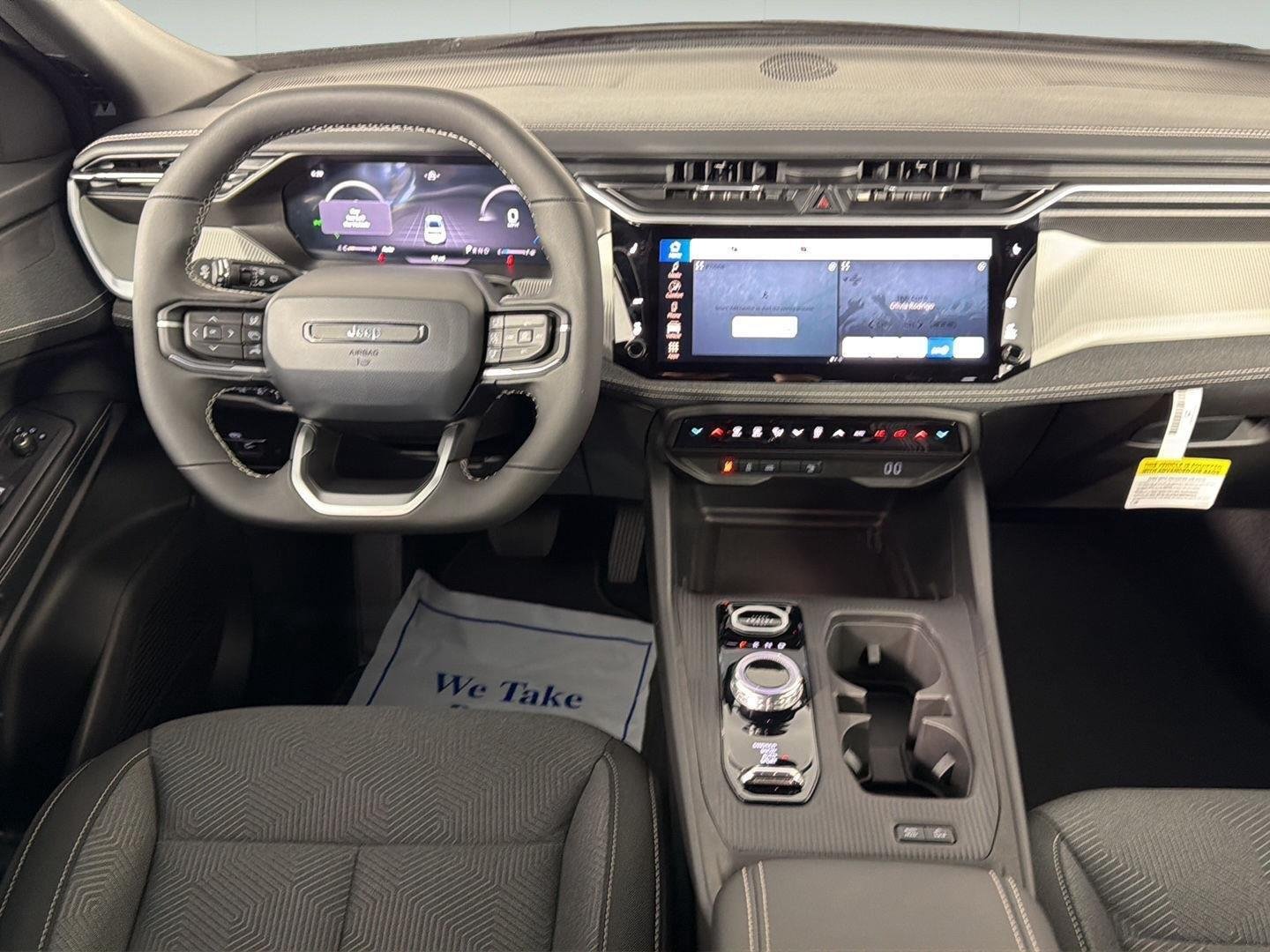 New 2026 Sting-Gray Clear-Coat Exterior Paint Jeep Laredo image 8