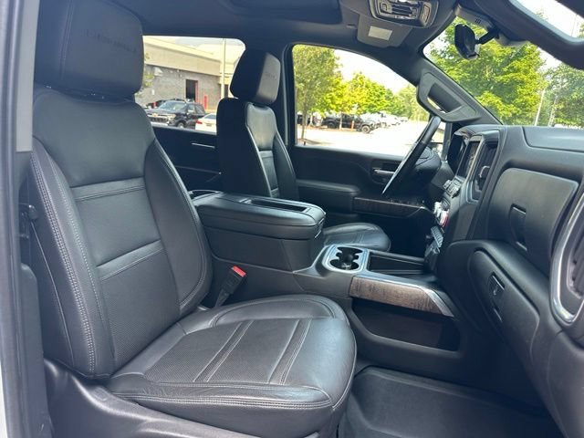 Used 2021 WHITE FROST TRICOAT GMC Denali image 32