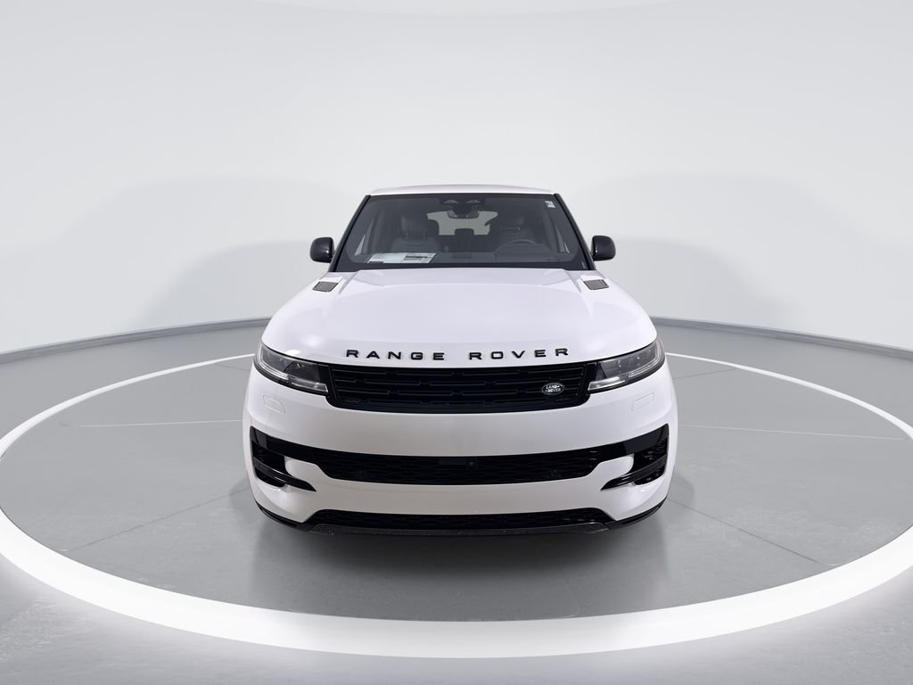 New 2026 Fuji White Land Rover SE image 3