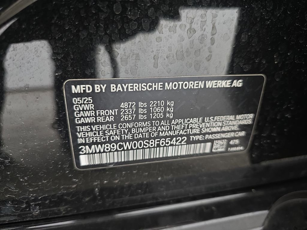 2025 BMW 3 Series 330i - Photo 34