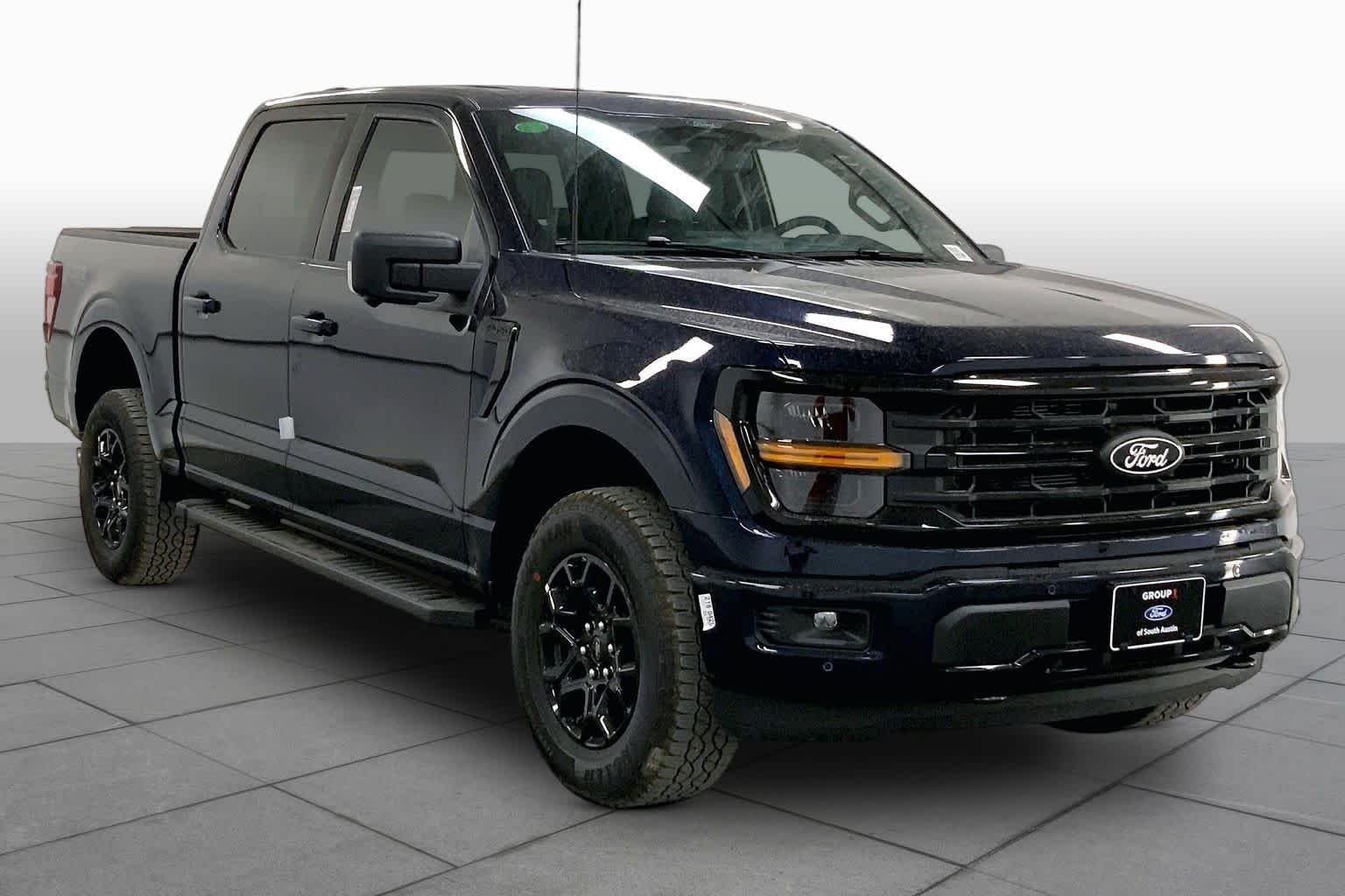 New 2026 Antimatter Blue Metallic Ford XLT image 2